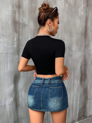 Teen Solid Black Graphic Slin Fitted Crop Top